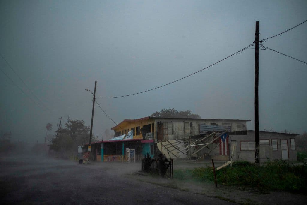 Puerto Rico declara estado de emergencia en 13 municipios por severas inundaciones