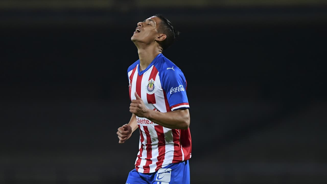 Uriel Antuna está disponible en Chivas para juego con Santos