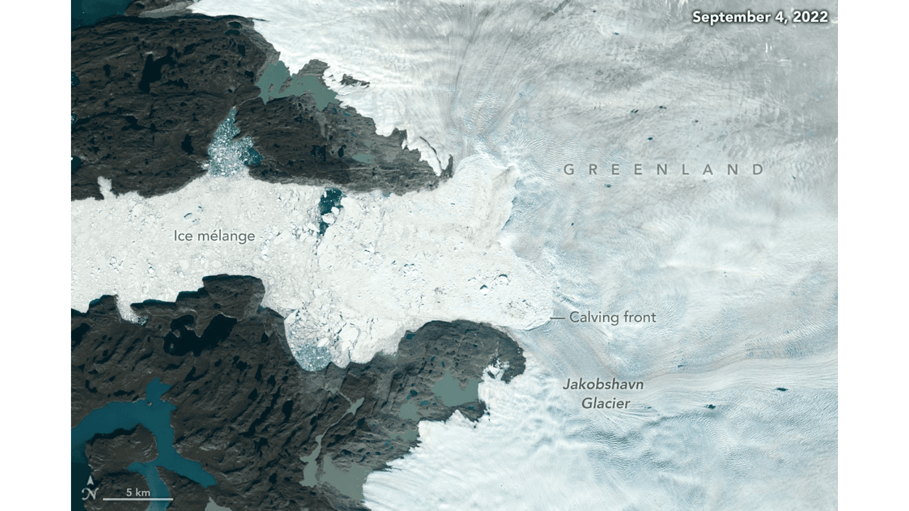 Así se veía el glaciar Jakobshavn en 2022, tras haber perdido millones de toneladas de hielo.