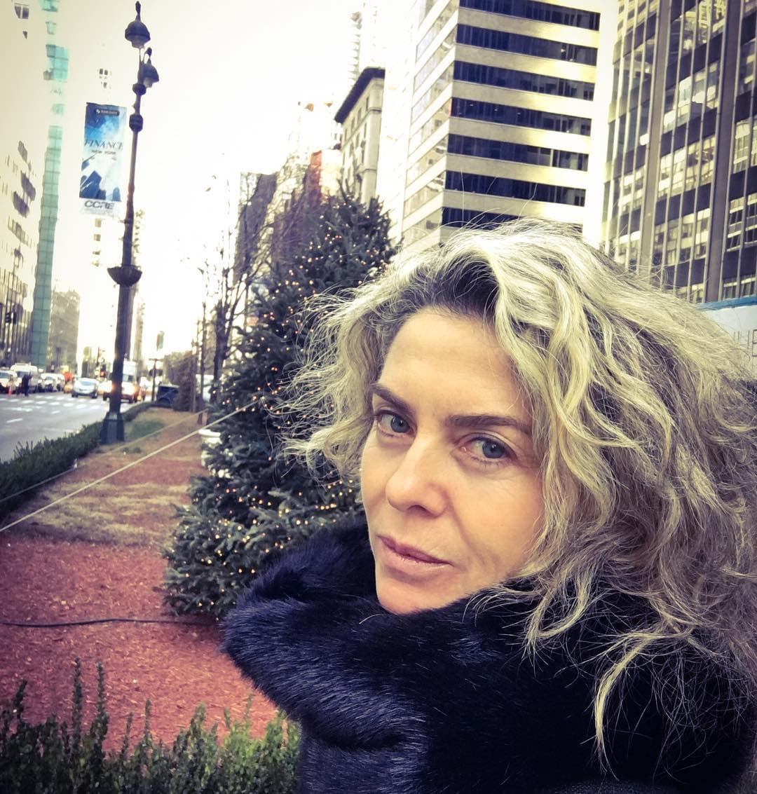 "¿Cuántos años tendrías? Calculo que por ahí unos veinticinco", escribió Margarita. Recordó que él conducía el carro de su padre y que le llamaba la atención que fuera "pecoso y pelirrojo" ya que en Cali "no se veía a nadie así".