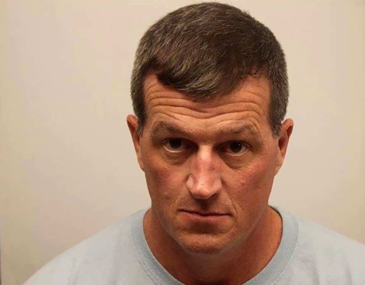 Arrestan al corredor que le dio una nalgada a una reportera en Georgia