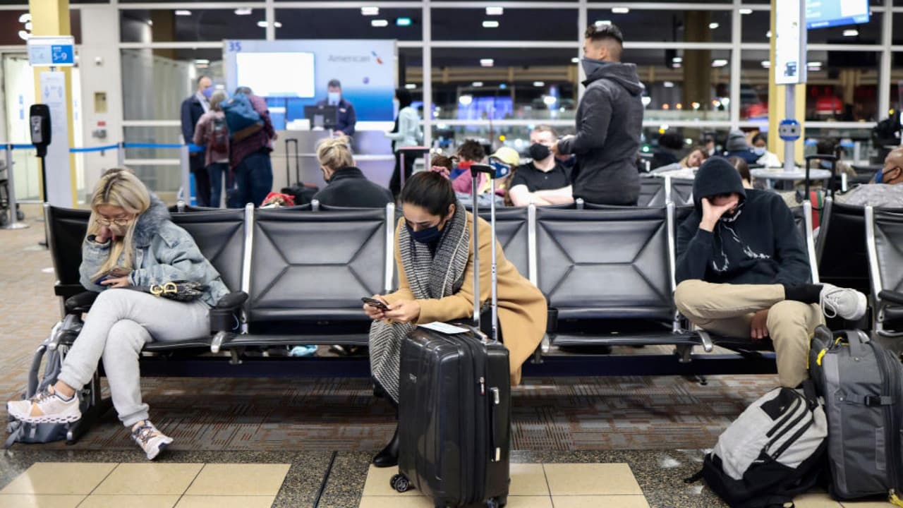 Pagan 600 dólares por quedar varados en la tormenta invernal en Dallas