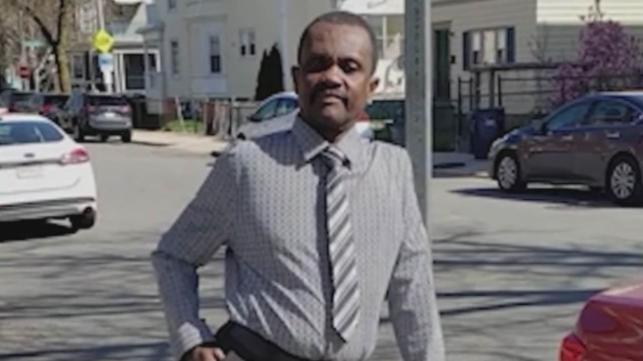 Suplicó que le quitaran las esposas: Muere inmigrante bajo custodia de ICE por infección dental