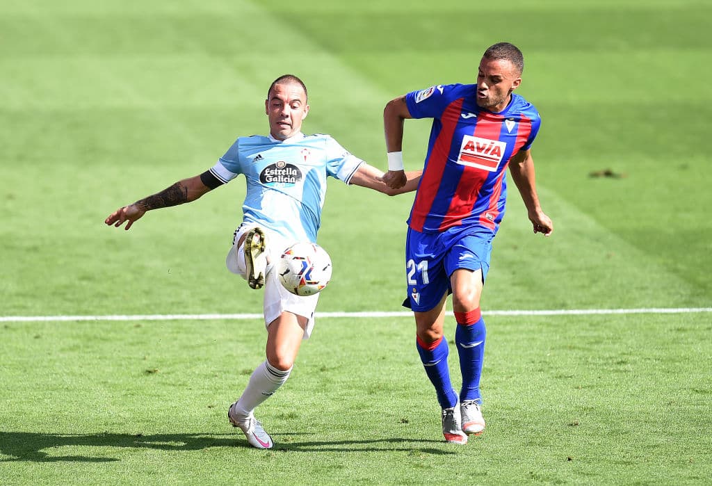 Celta de Vigo, con Araujo en la cancha, arrancan La Liga con empate | Igualaron a cero goles ante el Eibar en Ipurúa; el zaguero mexicano jugó todo el encuentro. | La segunda fecha del campeonato español, Celta de Vigo recibirá al Valencia y Eibar visitará Villarreal.