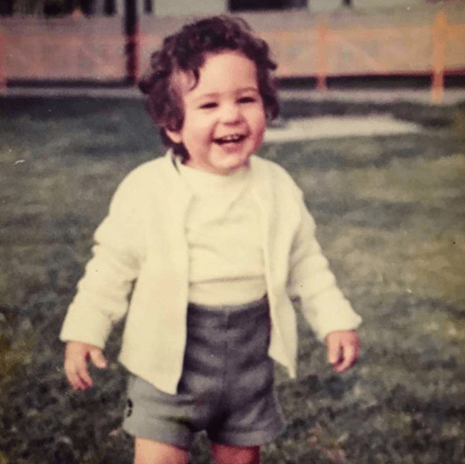 Él asegura que siempre supo que quería ser conductor de televisión. Ahora es uno de los más queridos de Univision.