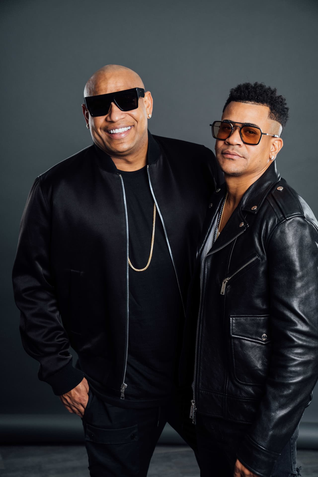 <b>Gente de Zona</b>, invitados de lujo de la edición 37 de Premio Lo Nuestro, serán presentadores de una de las categorías o de un número musical de los 
<b><u><a href="https://www.univision.com/shows/premio-lo-nuestro/premio-lo-nuestro-2025-artistas-confirmados-para-cantar-en-la-fiesta" target="_blank">artistas confirmados para cantar</a></u></b> en la fiesta.