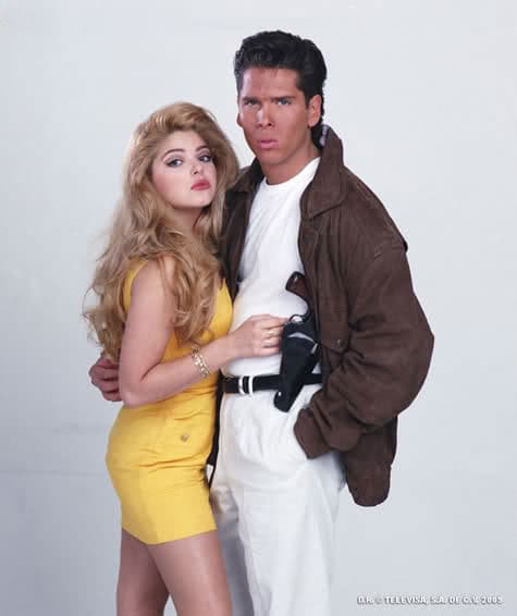 Graciela estaba enamorada de él, este papel lo interpretó 
<b><a href="http://www.univision.com/temas/itati-cantoral">Itatí Cantoral</a></b>.