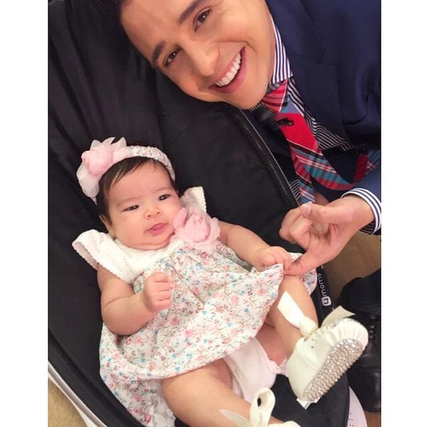 Ale un tío consentidor, sus sobrinos de Despierta pueden dar fe de eso.