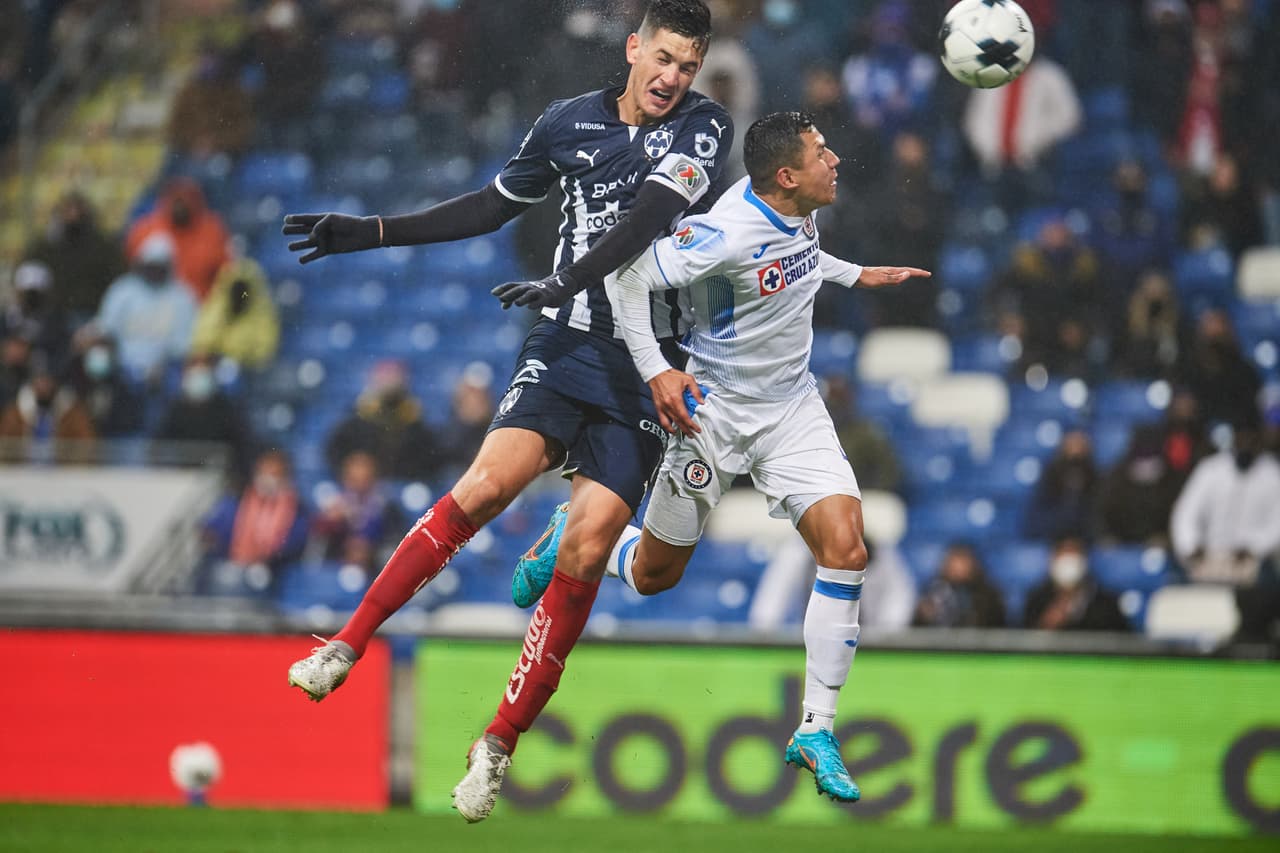 En la última jugada, el ‘Cachorro’ Montes clavaba el cabezazo del 2-2 para concretar el dramático empate.