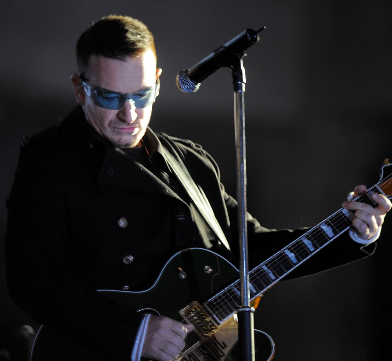Bono estuvo cerca de tener un trágico final. Otras grandes estrellas de la música no se salvaron y perdieron la vida en accidentes aéreos.