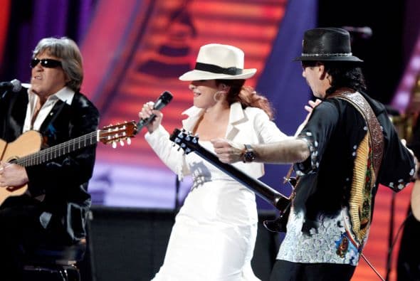 Estefan ganó en 2008 en las categorías Mejor Album Tropical Tradicional por '90 Millas' y Mejor Canción Tropical por 'Píntame de Colores'.