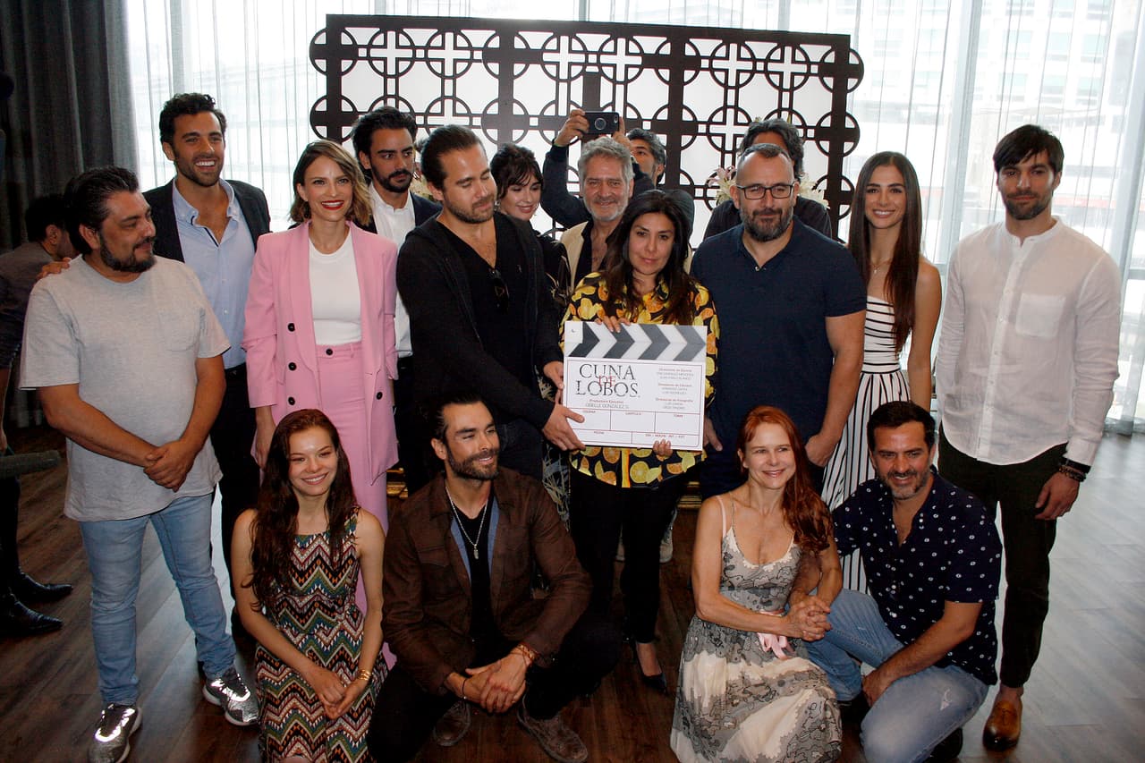 <b><a href="https://www.univision.com/shows/novelas/catalina-creel-se-apoderara-de-tus-noches-en-cuna-de-lobos-gran-estreno-21-de-octubre-por-univision">Cuna de Lobos se estrenará</a></b> el próximo 21 de octubre por Univison, con un elenco que mezcla juventud y experiencia.