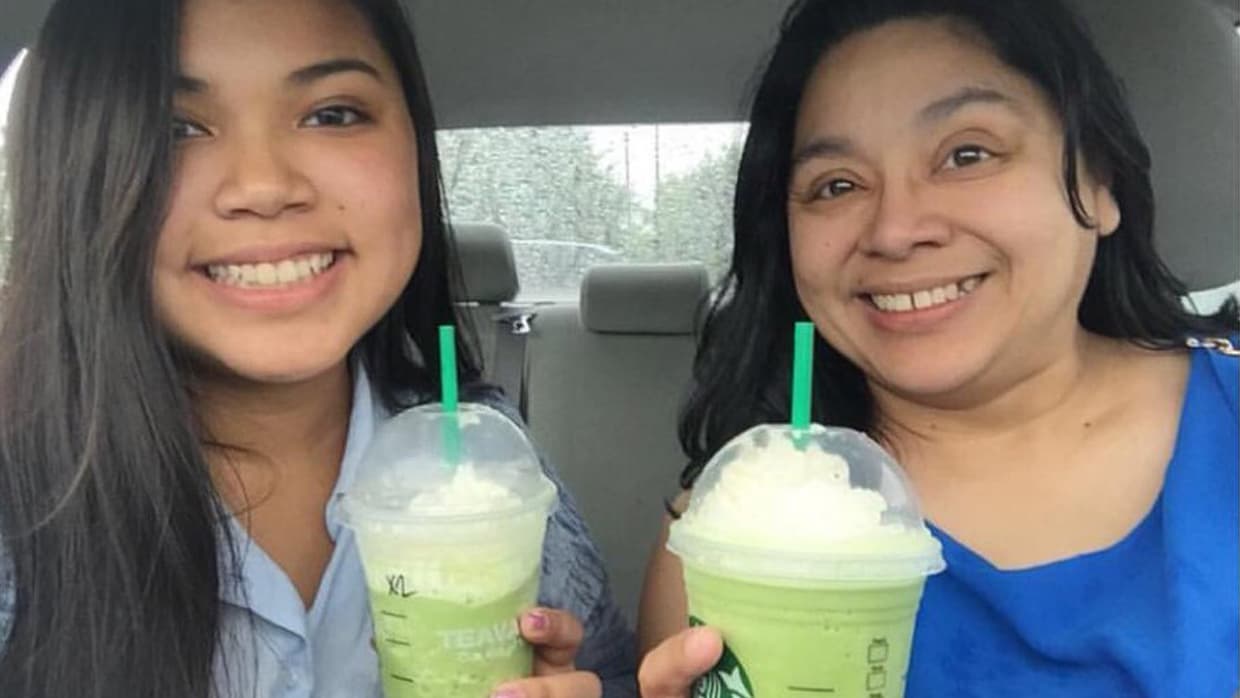 Su madre, Phelana Foster, falleció el 19 de diciembre de 2017 por un cáncer de ovario, según 
<a href="http://dfw.cbslocal.com/2018/05/25/mesquite-teen-graduate-mom-tweets/">medios locales</a>.