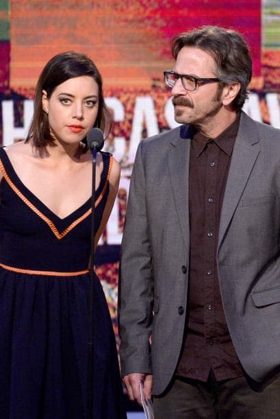 La latina Aubrey Plaza y Marc Maron. Mira aquí los videos más chismosos.