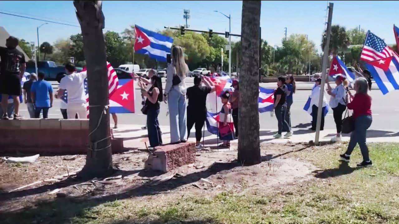 El régimen de Cuba anuncia la liberación de más de 2 mil presos; cubanos exiliados dudan del gobierno