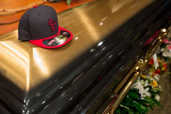 El padre llamó a una "jornada de silencio" y de calma, pidiendo públicamente "una jornada apacible" antes del inicio de la ceremonia.