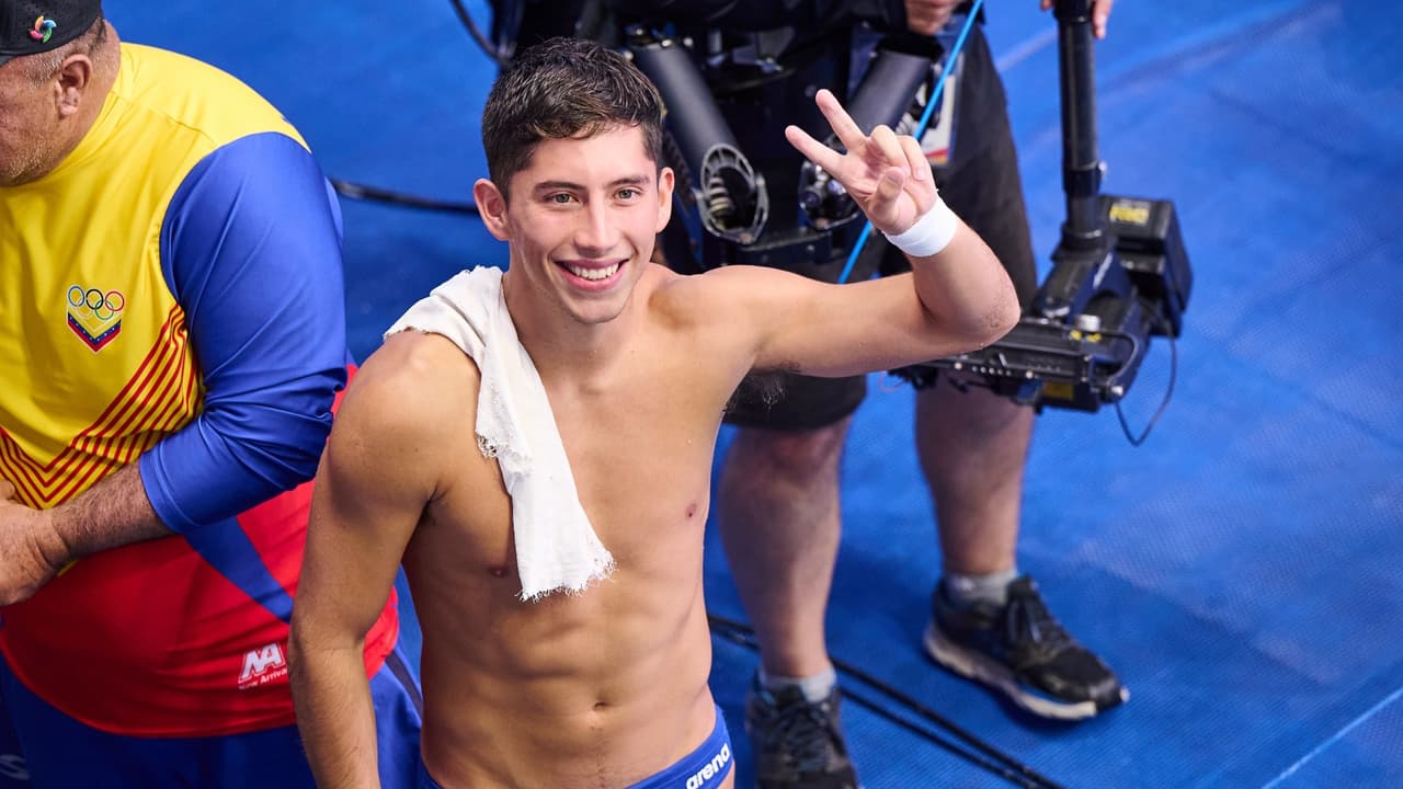 Randal Willars se queda con el bronce para México en plataforma de 10m 