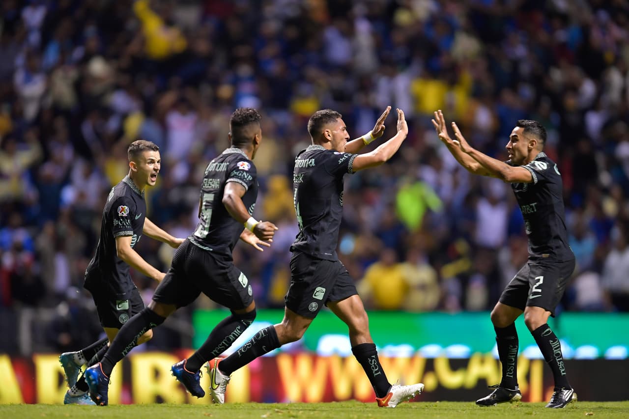 Cuando parecía que la Franja se llevaba el triunfo, un centro de América a balón parado con 10 minutos restantes fue aprovechado por Sebastián Cáceres para el 1-1 definitivo.