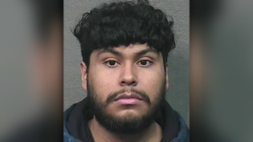 Un adolescente guatemalteco denunció que fue manoseado por un empleado de un centro migratorio en Houston