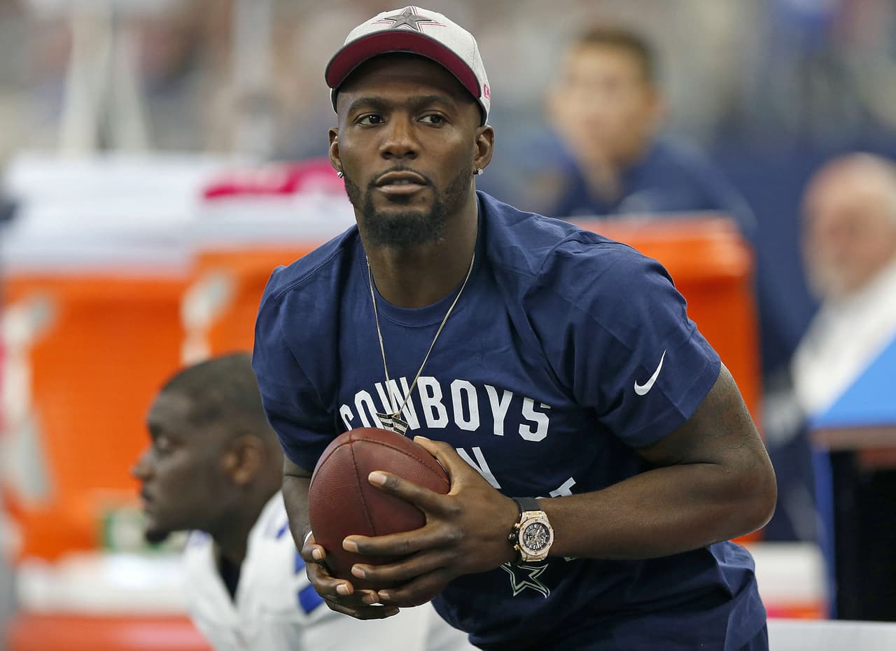 Dez Bryant presente en las prácticas de los Cowboys pero no realiza ningún ejercicio 