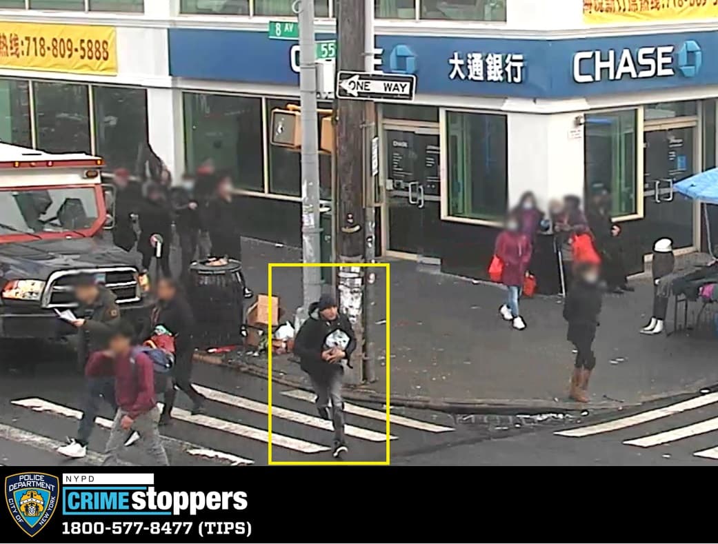 NYPD dio a conocer las fotos de los sospechosos 
<b>de robar una bolsa con $300,00 a un custodio del camión blindado</b> de la empresa de seguridad Brink's, el 6 de enero, del 2023.