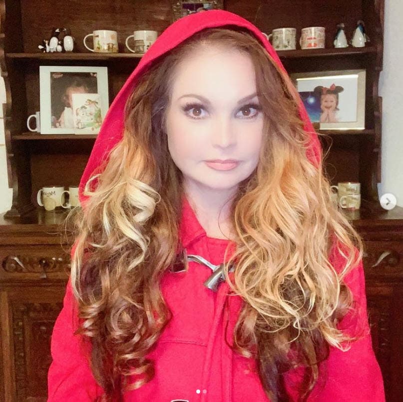 En julio, la actriz 
<b>Ana Patricia Rojo</b> dio a conocer que 
<b><a href="https://www.univision.com/famosos/ana-patricia-rojo-podria-alejarse-de-las-telenovelas-y-enfocarse-en-otras-alternativas-para-ganarse-la-vida-fotos">invirtió sus ahorros</a></b> en una empresa que ofrece suplementos alimenticios y otros productos para el control de peso.