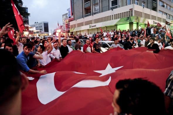 Turquía: Tiene 38 multimillonarios con 56 mil mdd. Desde la crisis global, la economía de este País se ha fortalecido poco a poco.