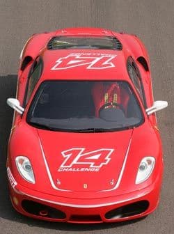 El Ferrari F430 ya tiene una versión lista para el circuito de carreras.