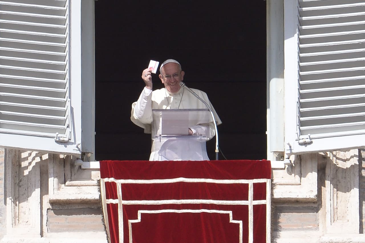 El papa dice que su viaje a México fue una "experiencia de transfiguración"