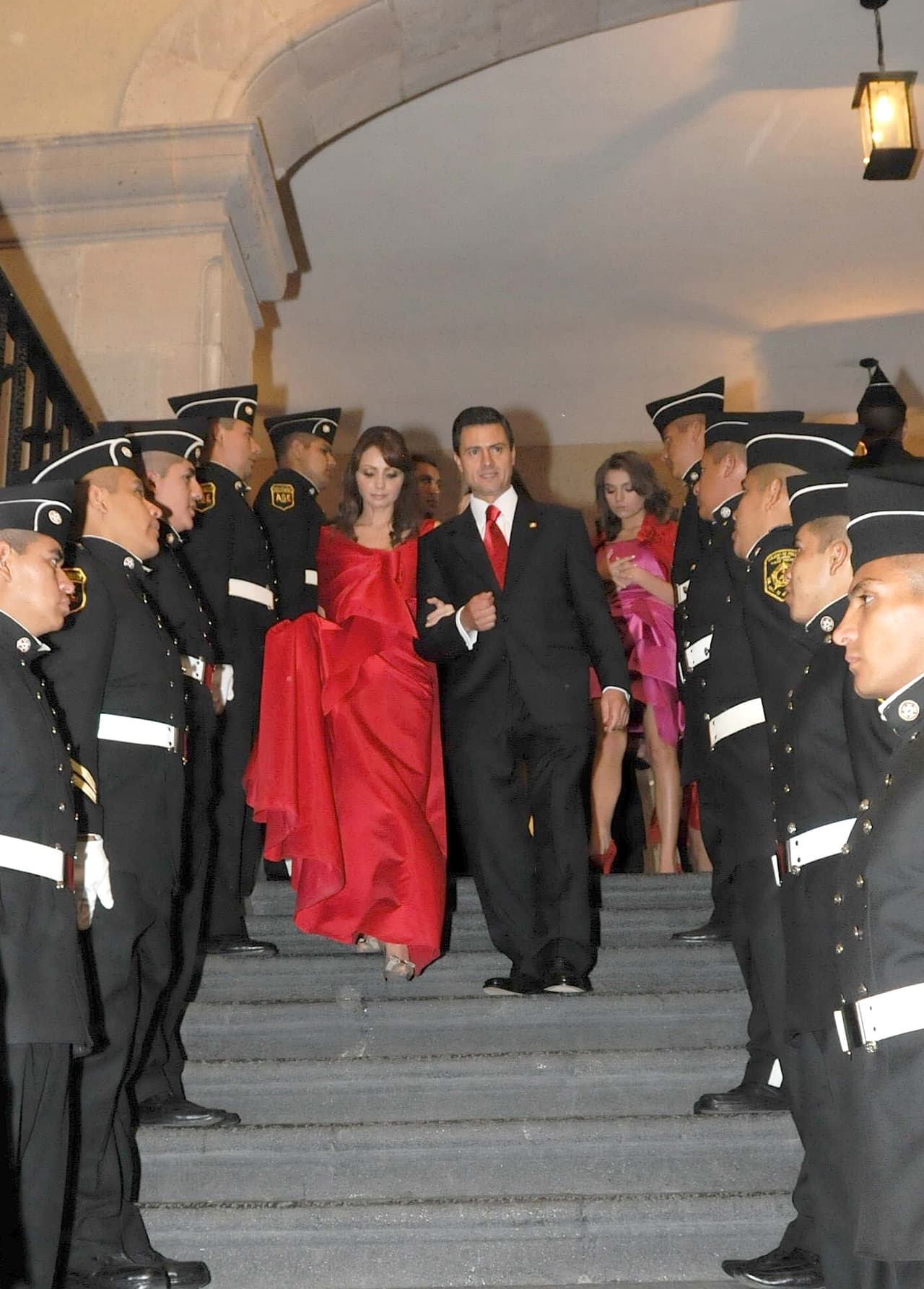 Durante seis años, Angélica Rivera fungió como primera dama de México y acompañó en múltiples actividades al entonces presidente.