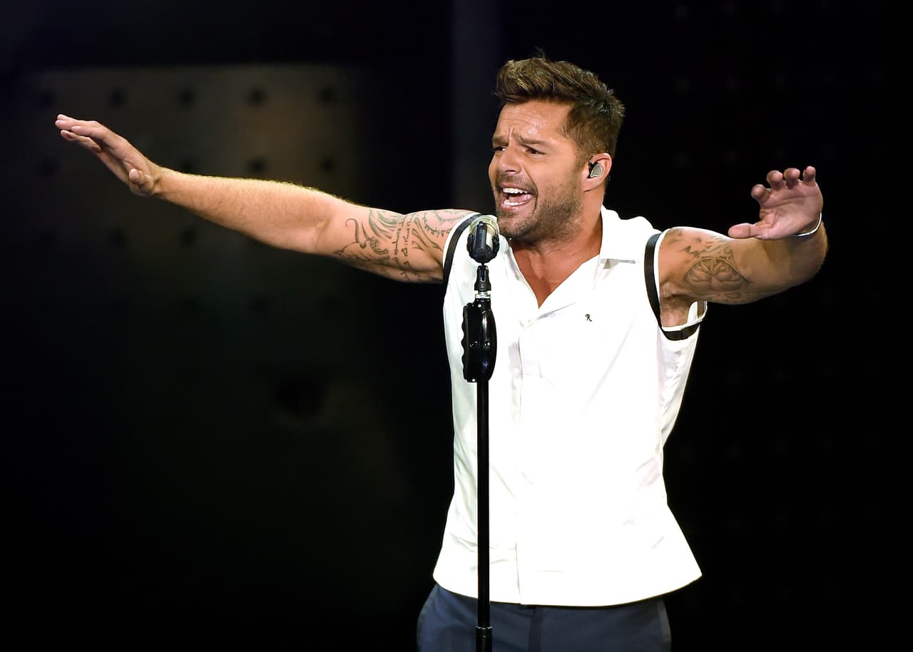 Ricky Martin vuelve a tener la fortuna de conseguir nominaciones a Latin GRAMMY, este año compite en las categorías Grabación del Año, Canción del Año y Mejor Álbum Vocal Pop Contemporáneo.