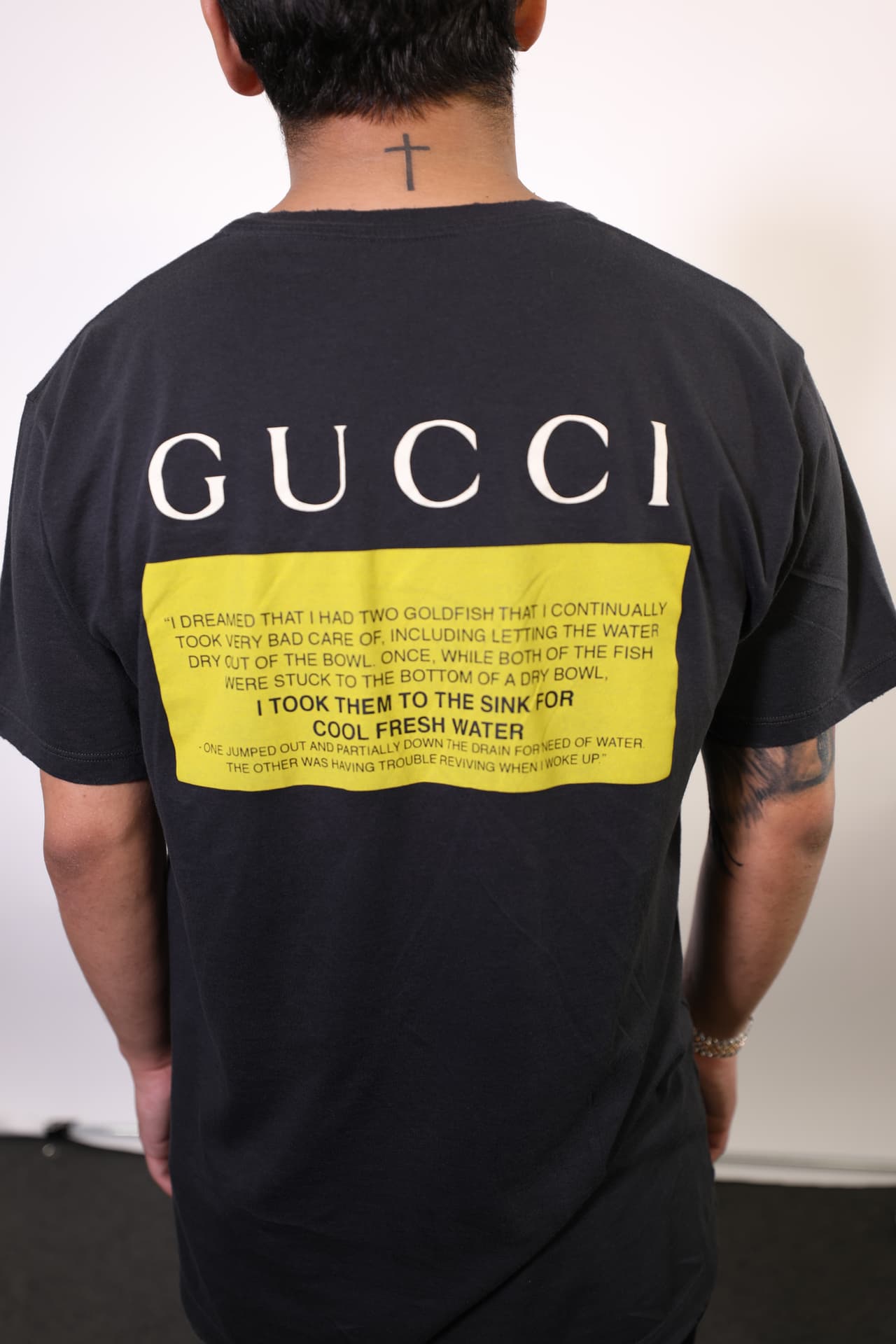 Una de sus marcas favoritas es 
<b>'Gucci', </b>que viste de pies a cabeza.