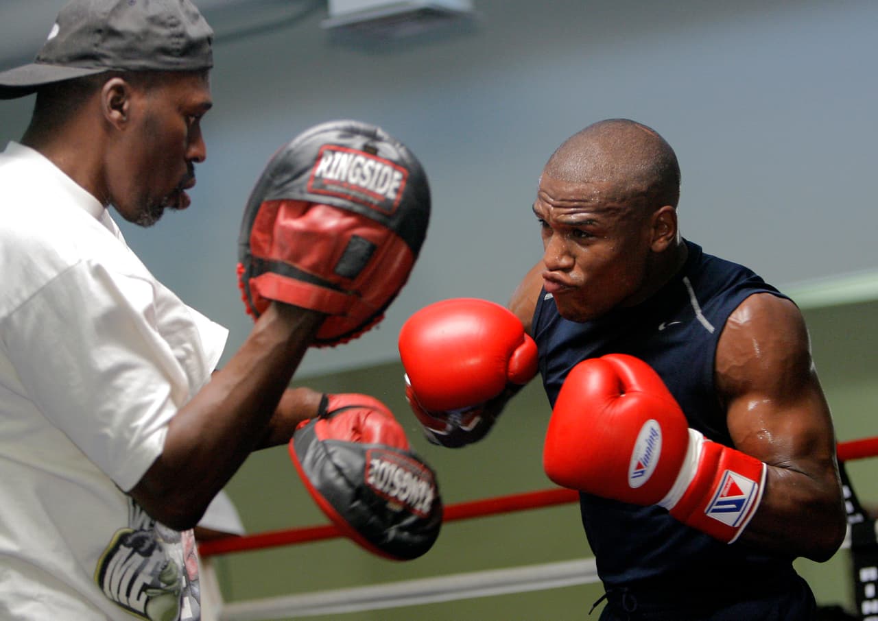 Mayweather después de vencer a Oscar de la Hoya en 2007: "Fue una obra maestra del boxeo. Les mostré por qué soy el mejor peleador de esta era".