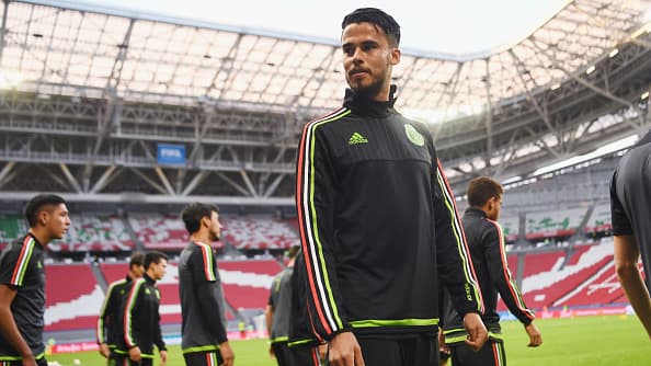 En caso de que no prospere el movimiento de Moreno, el Betis también estaría interesa en Diego Reyes para reforzar su defensa, aunque el mexicano también suena para la Real Sociedad y el Español.