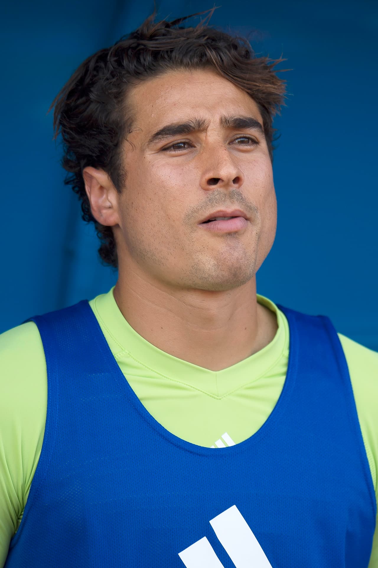 Aùn asì, poco aguantó hasta que en 2016 empezó de nuevo a dejar que le creciera el cabello.