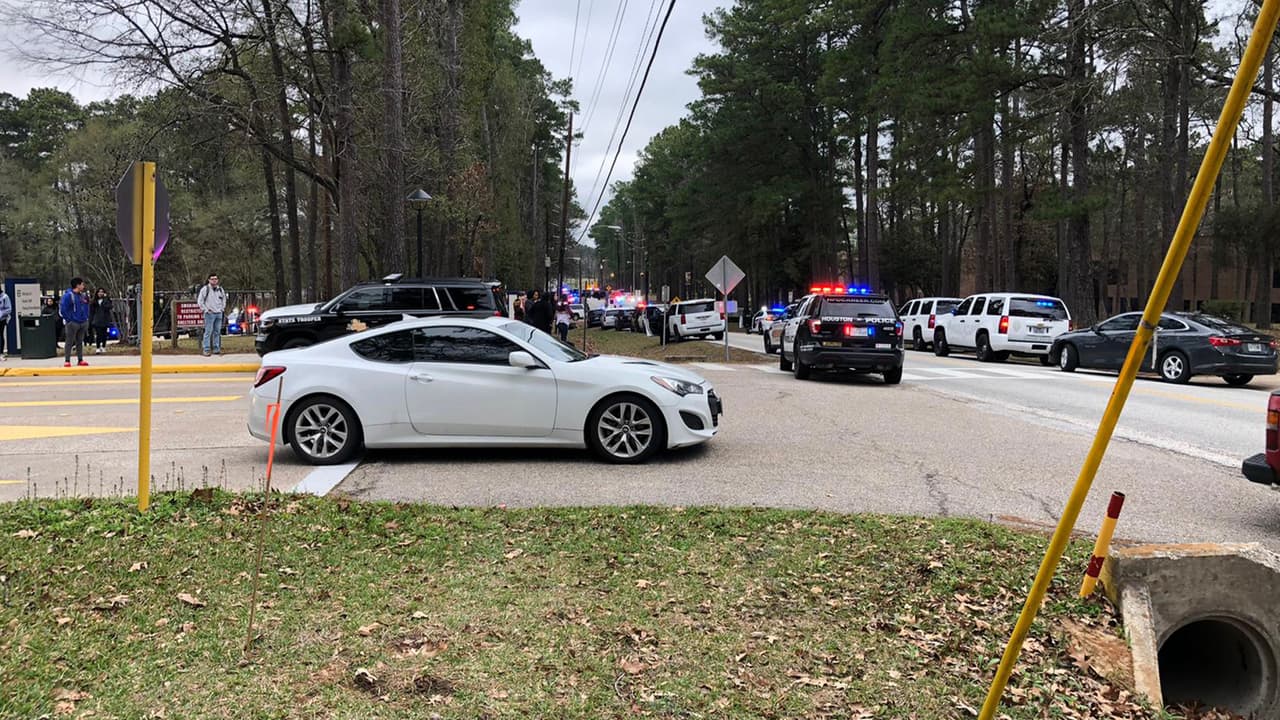 Confirman que no hay hombre armado en Lone Star College – Kingwood