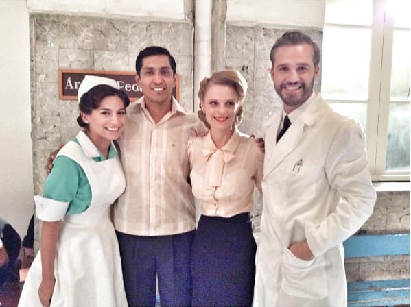 Ana Layevska, Joaquín Cosío, Tomás Goros, Alejandro Marino e Ianis Guerrero también también integraron al elenco de la serie.
<br>