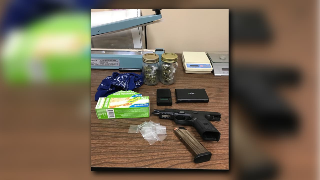 Las autoridades del condado de Clayton incautaron miles de dólares, armas de fuego y droga durante la ejecución de la "Operación Gabriel".