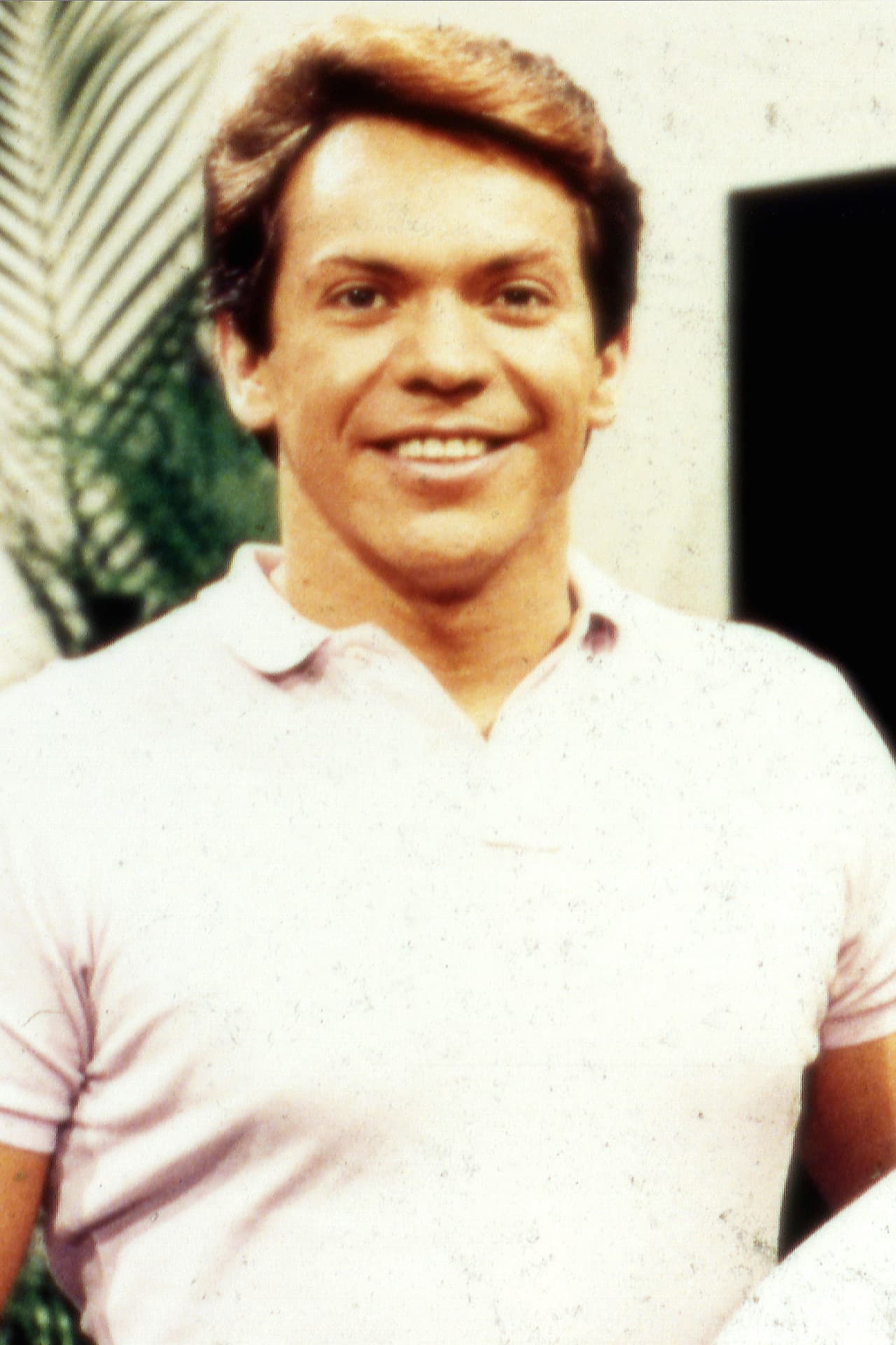 "Bueno ya tiene 80 años (en realidad 79) hay que entender eso, a lo mejor 
<b>ya le está 'fallando un bulbo'.</b> Digo, la verdad, cuando tú a los 75 años (en realidad 74) decides hacerte todo ese cambio, ya empiezas a hacer esa clase de comentarios", dijo respecto a Felicia.