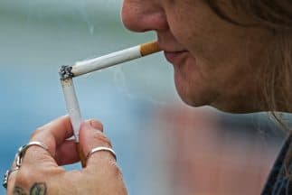 Alrededor de 36,7 millones de adultos fuman en Estados Unidos.