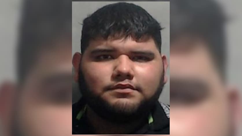 Luis Javier Benítez Espinoza, quien fue incluido en la lista de los 10 fugitivos más buscados por la DEA en agosto de 2023.