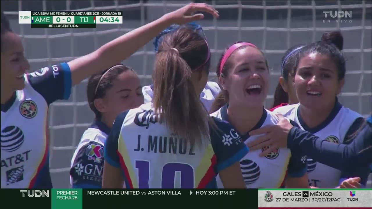 ¡Gran remate! Mayra Pelayo con un cabezazo logra el 1-0 de América