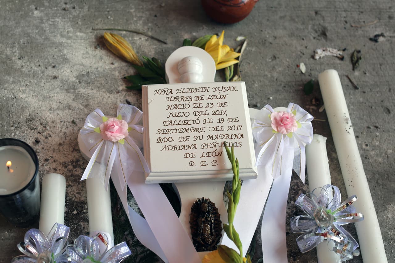 La niña que iba a ser bautizada, Elideth Ysak Torres de León, murió también. Había nacido el 23 de julio de 2017