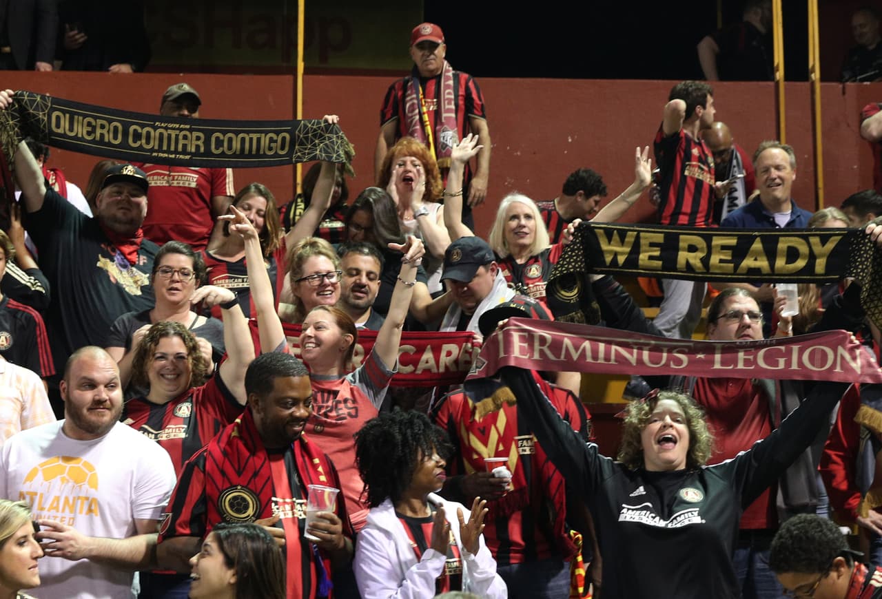 Herediano recibió al Atlanta United por los Octavos de Final ida de la Concacaf Champions League 2019 en el Estadio Eladio Rosabal Cordero en Heredia, Costa Rica. Muchos fans del equipo de EEUU hicieron el viaje para apoyar a los suyos.