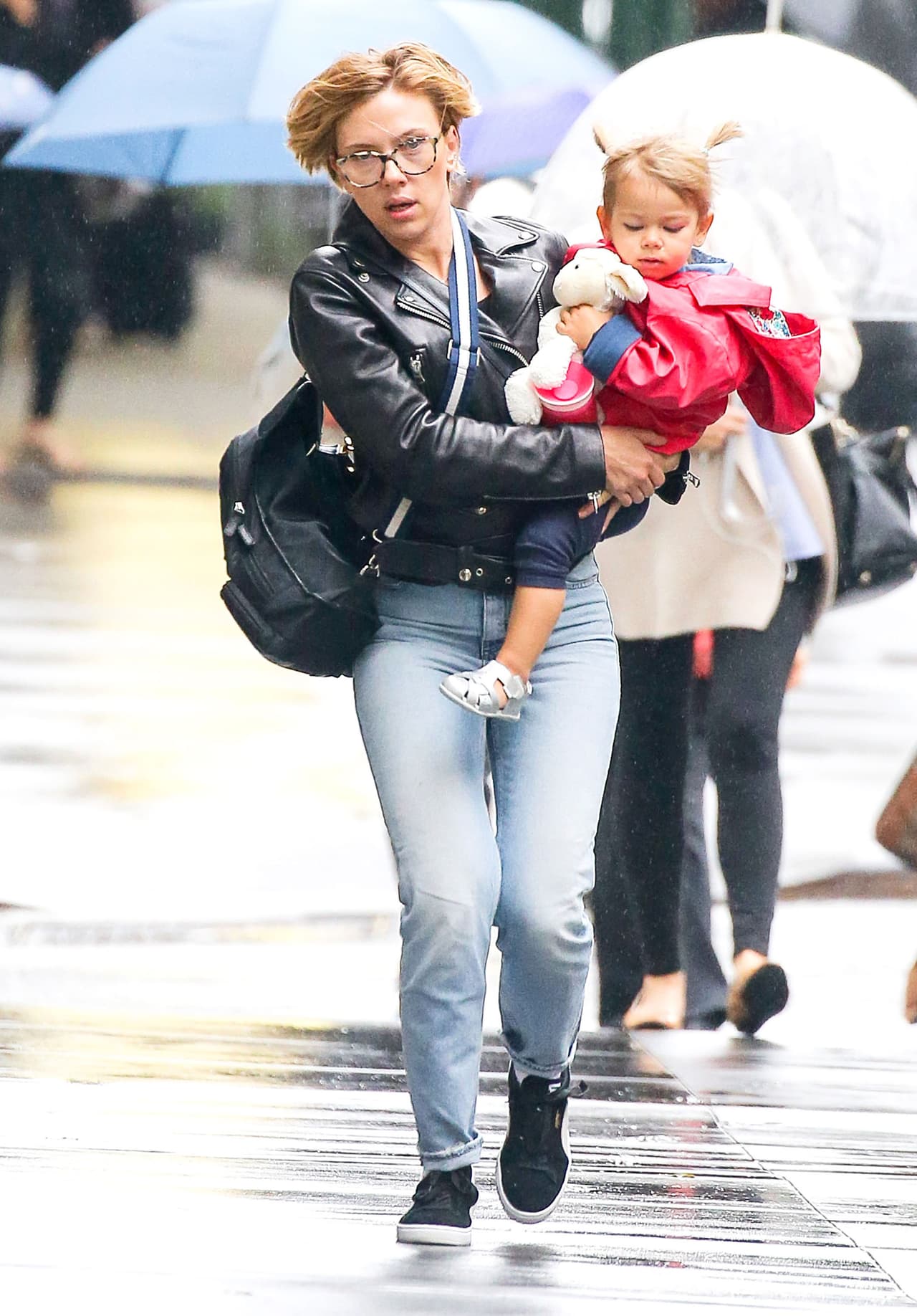 La actriz corría a toda velocidad.