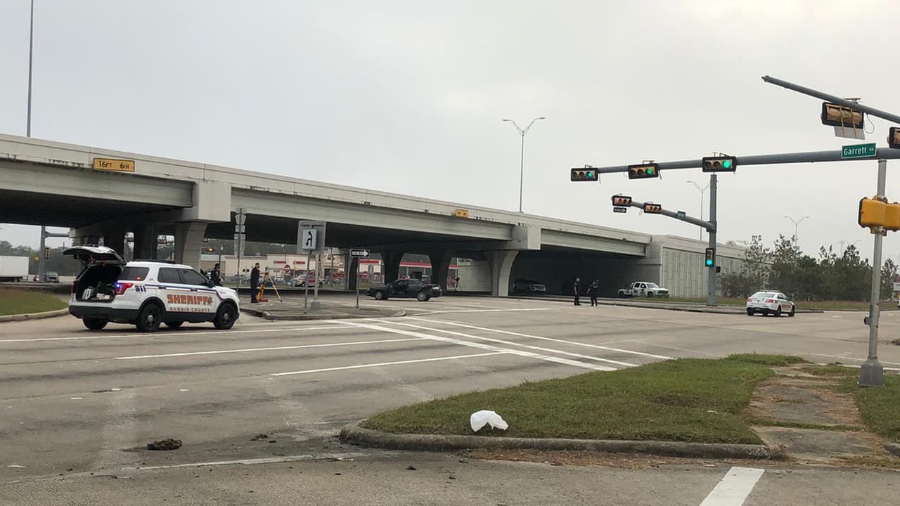 La llamada se recibió a eso de las 5:29 a.m. de este viernes reportando un accidente grave ocurrido en el sureste de Houston.