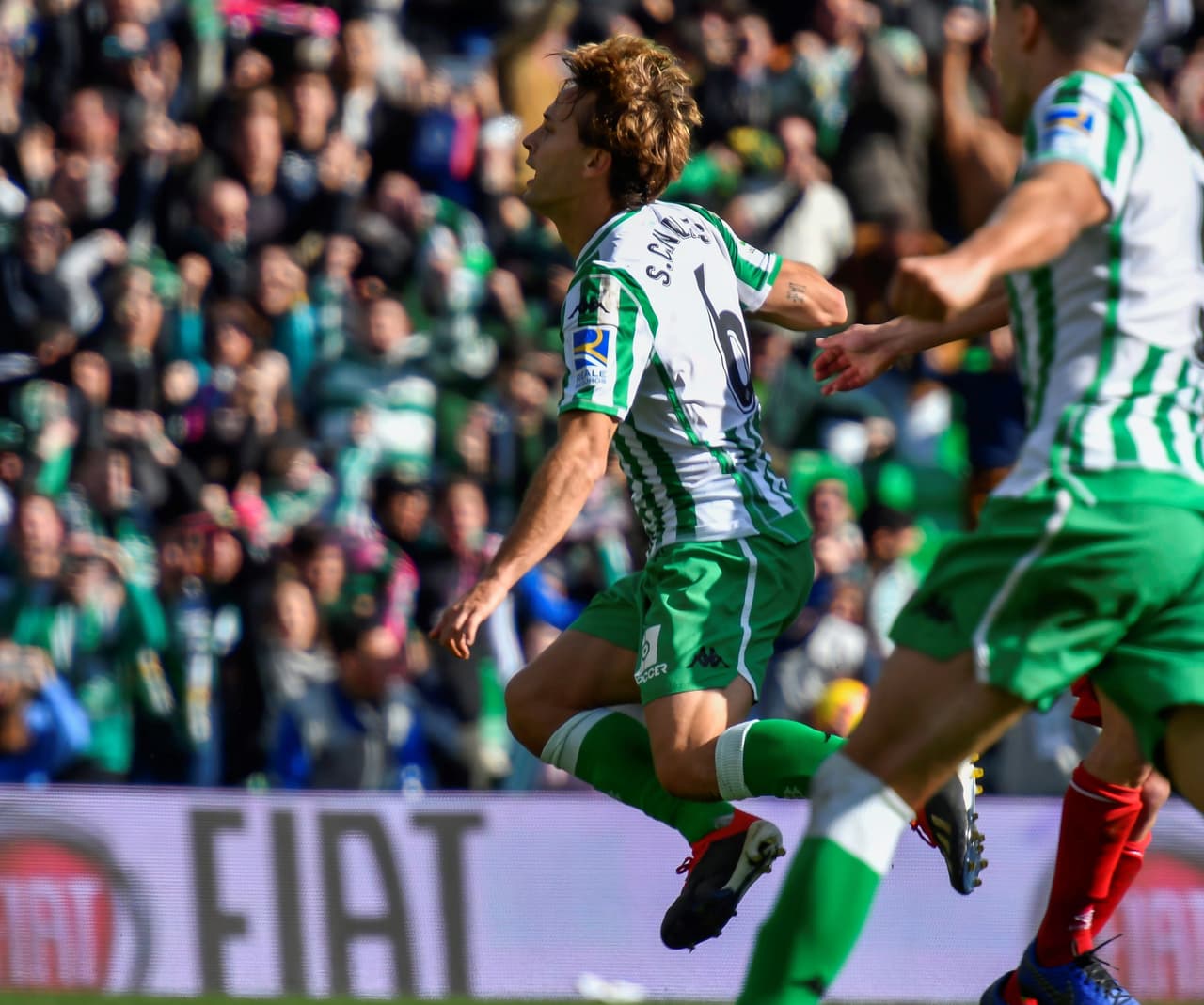 Con esta victoria, Betis llegó a 29 puntos y quedó en el sexto lugar, luego de una jornada intensa.