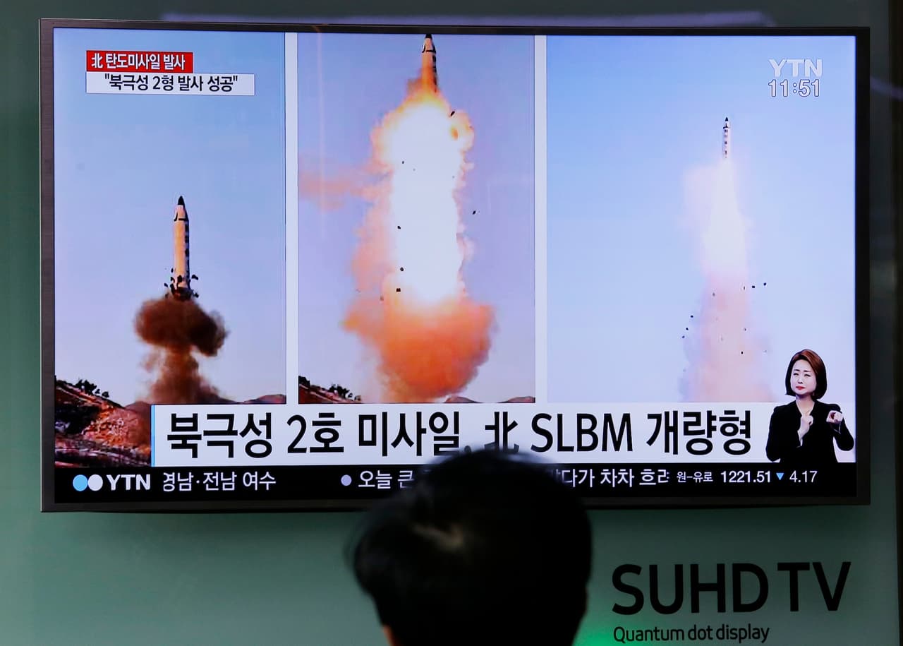 Corea del Norte afirma que el misil probado el sábado es un "poderoso medio de ataque nuclear"