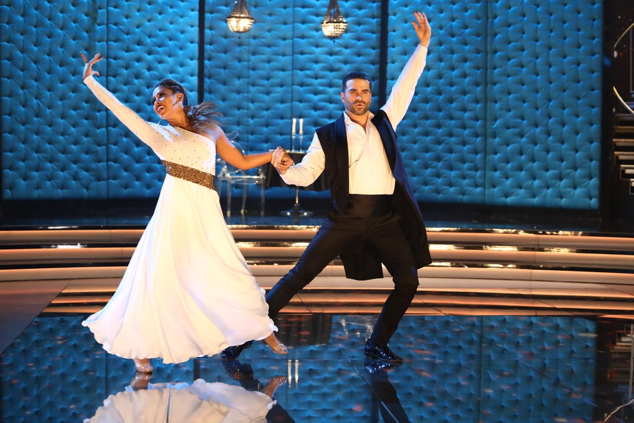 El actor creció domingo a domingo en la pista de baile.