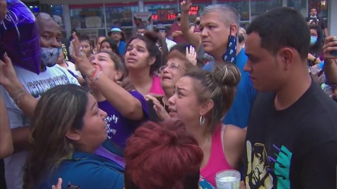 Casandra Mendoza perdió a su hija en una balacera durante una presunta pelea en un club de autos el 
<b>Día de Madre del 2021</b>.